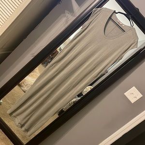 Athleta maxi dress with pockets